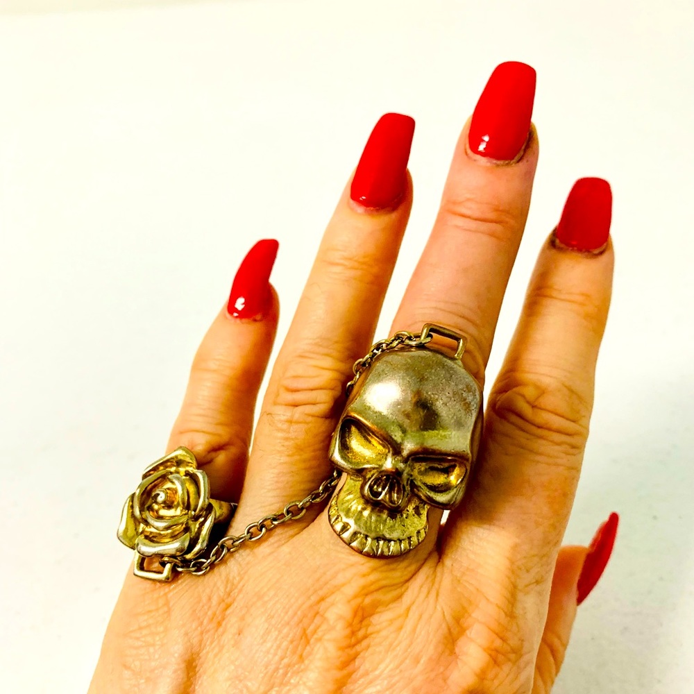REDUCED! Guns and Roses attached rings